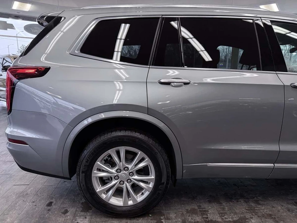 2024 Cadillac XT6 - Image 8 of 12