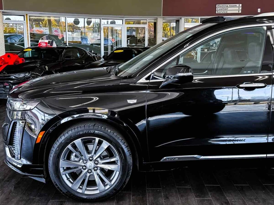 2024 Cadillac XT6 - Image 7 of 21