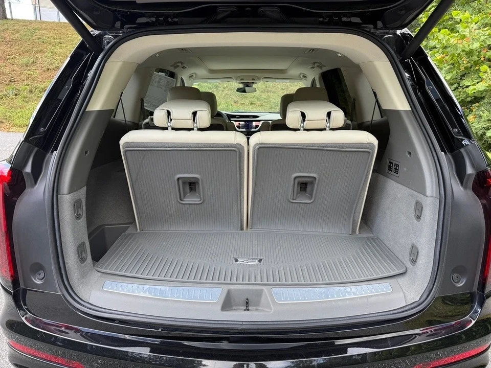 2024 Cadillac XT6 - Image 18 of 21