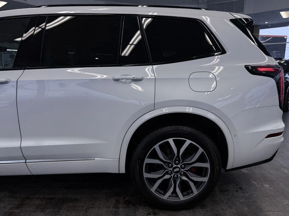 2024 Cadillac XT6 - Image 19 of 21