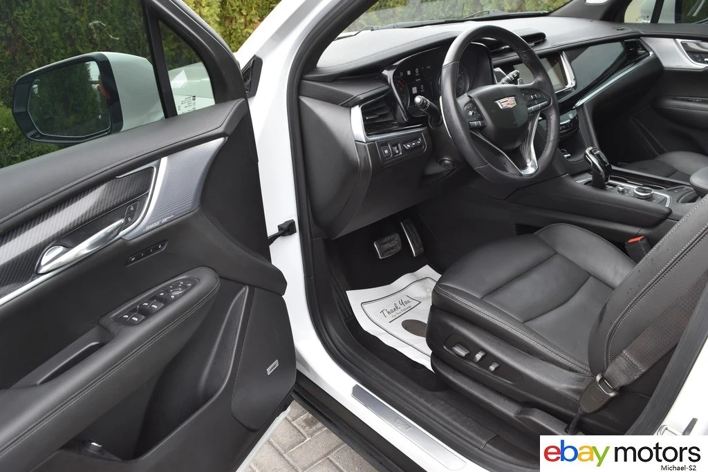 2024 Cadillac XT6 - Image 11 of 21