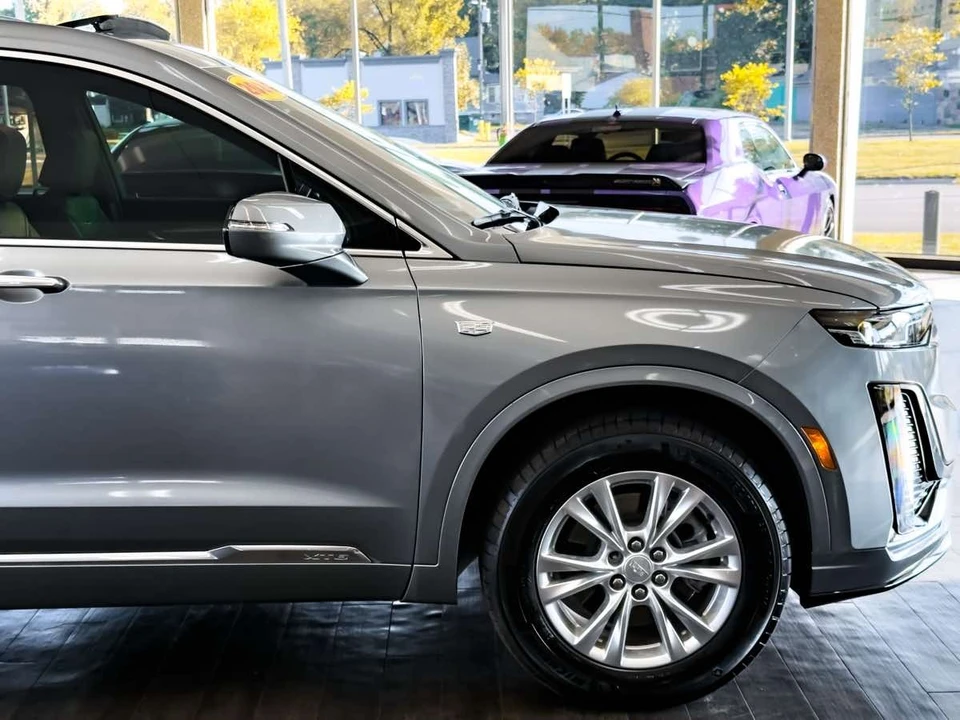 2024 Cadillac XT6 - Image 18 of 21