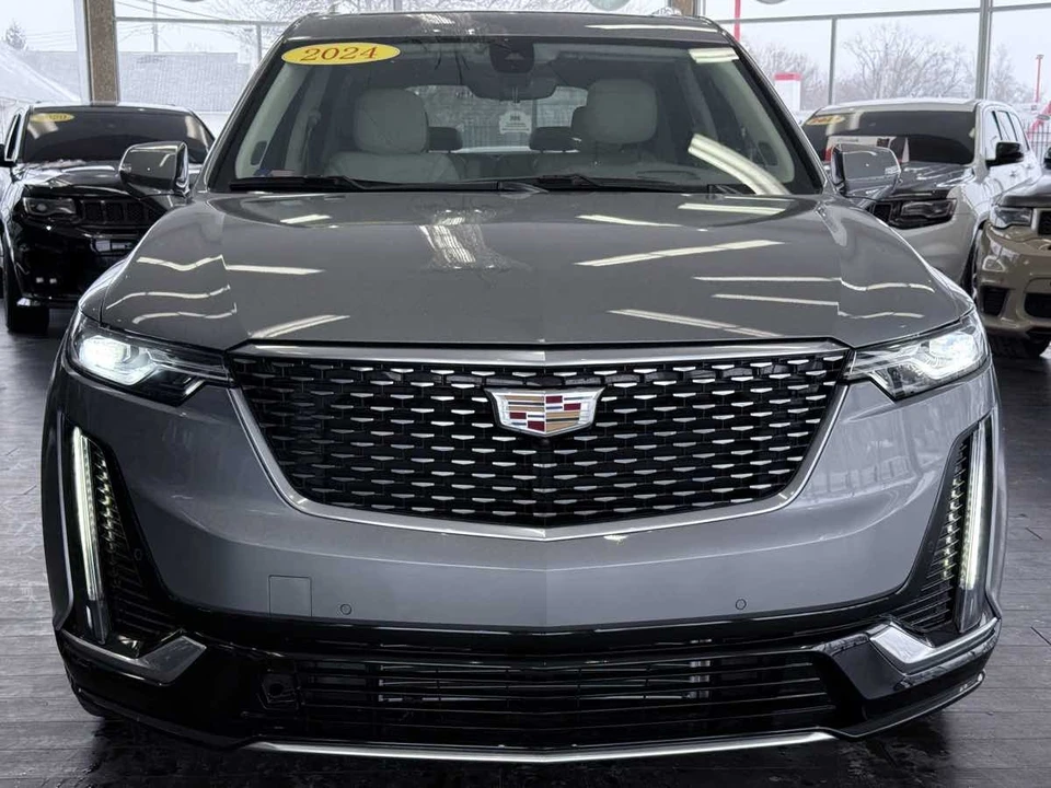 2024 Cadillac XT6 - Image 4 of 12
