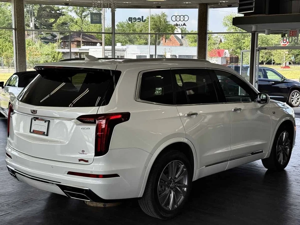 2024 Cadillac XT6 - Image 12 of 12