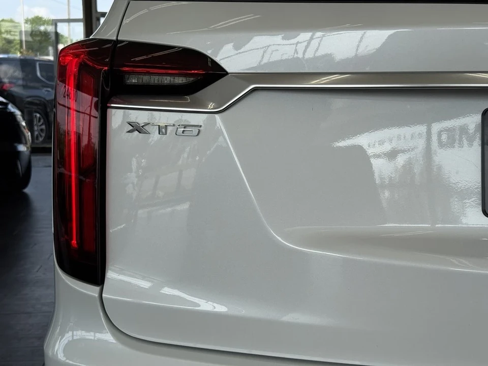 2024 Cadillac XT6 - Image 19 of 21
