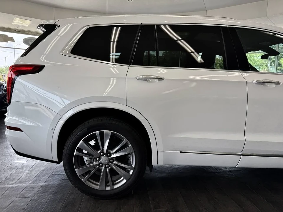 2024 Cadillac XT6 - Image 11 of 12
