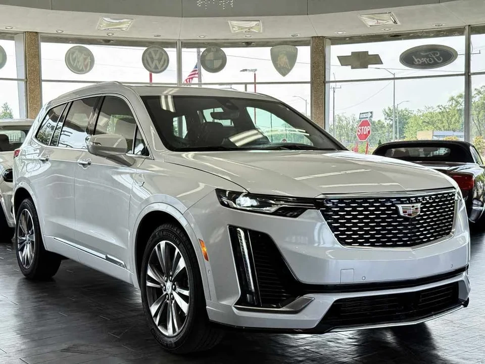 2024 Cadillac XT6 - Image 4 of 12