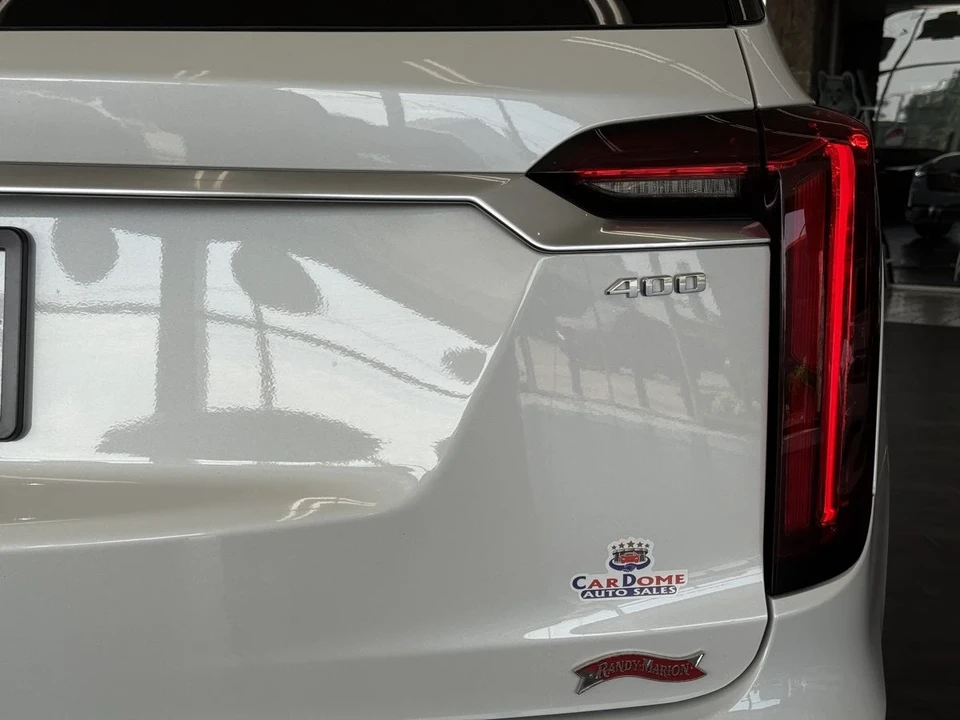2024 Cadillac XT6 - Image 18 of 21