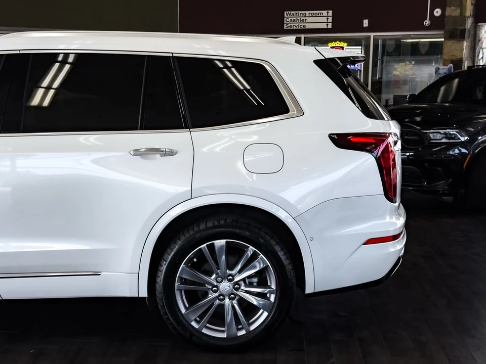 2024 Cadillac XT6 - Image 11 of 21