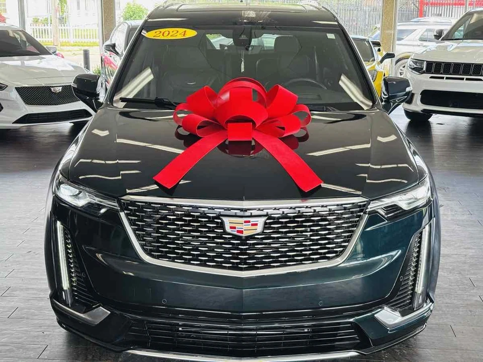 2024 Cadillac XT6 - Image 21 of 31