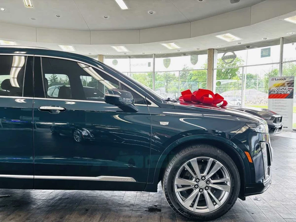 2024 Cadillac XT6 - Image 4 of 31