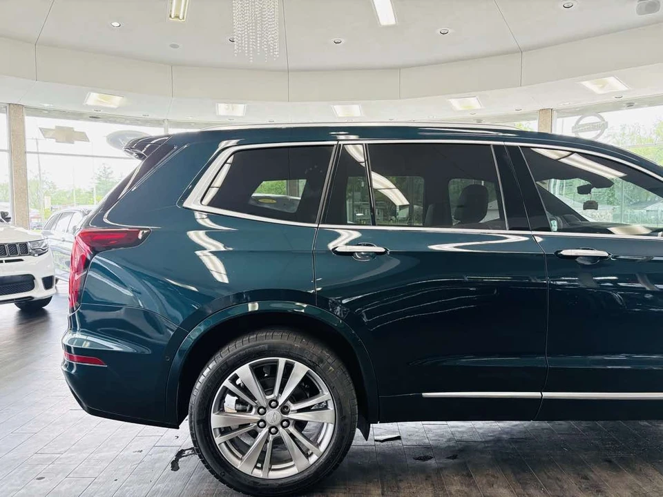 2024 Cadillac XT6 - Image 7 of 31