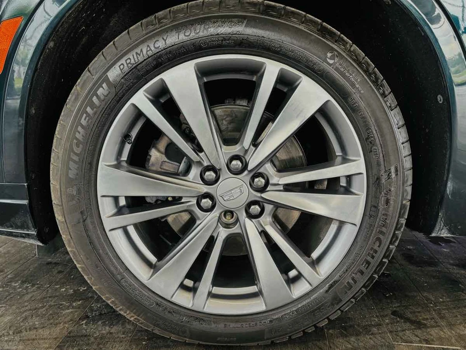 2024 Cadillac XT6 - Image 28 of 31