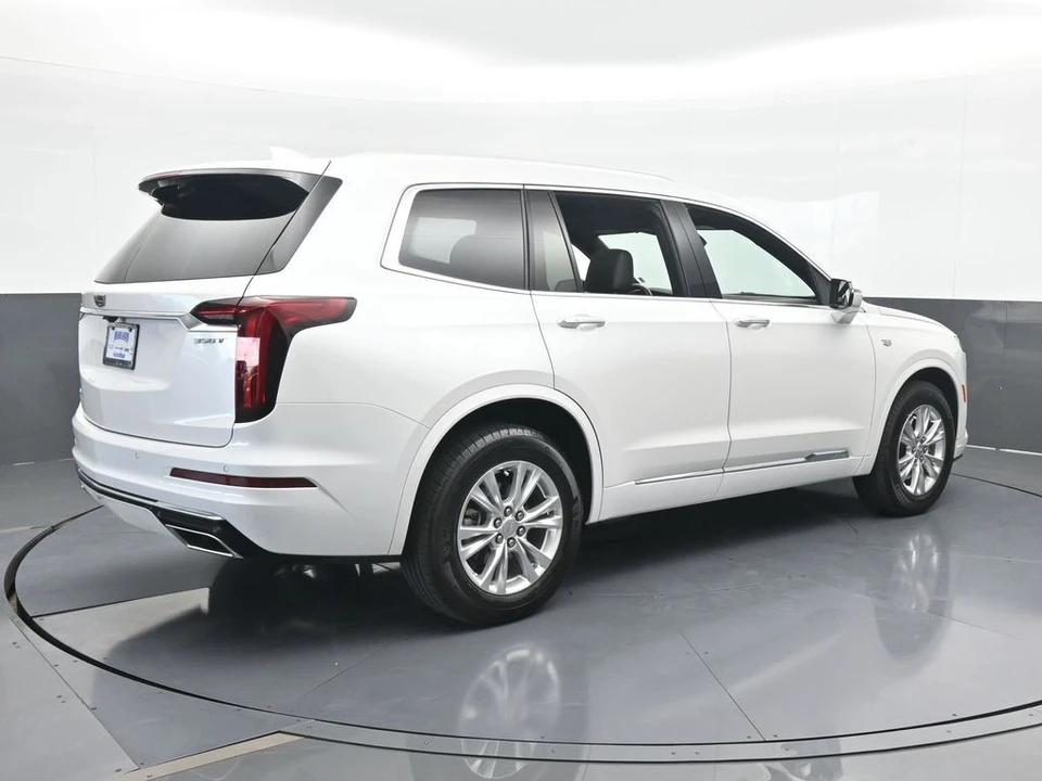 2024 Cadillac XT6 - Image 6 of 12
