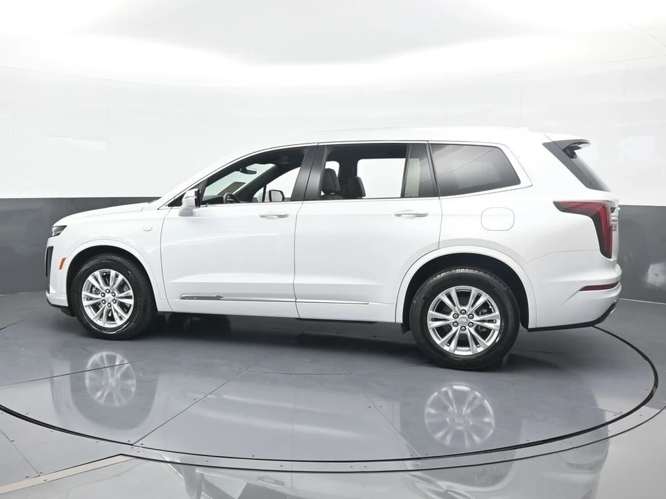 2024 Cadillac XT6 - Image 3 of 12