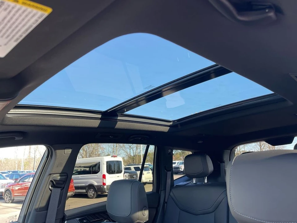 2024 Cadillac XT6 - Image 12 of 12