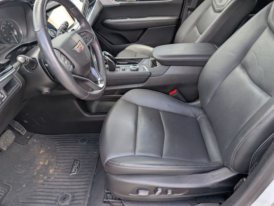 2024 Cadillac XT6 - Image 8 of 26