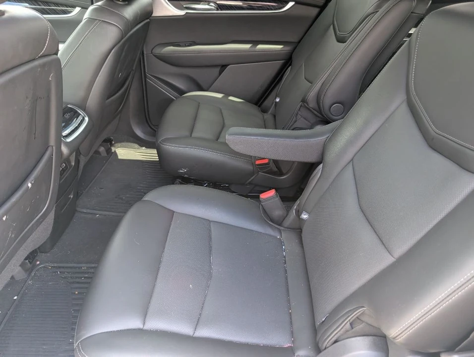2024 Cadillac XT6 - Image 9 of 26