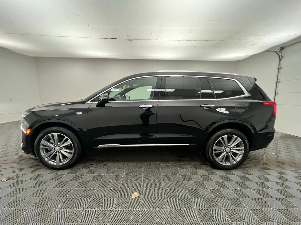 2024 Cadillac XT6 - Image 12 of 12