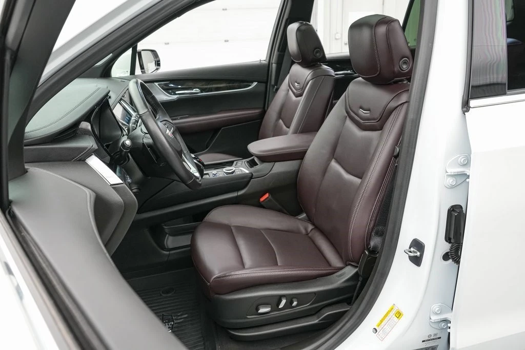 2024 Cadillac XT6 - Image 14 of 21