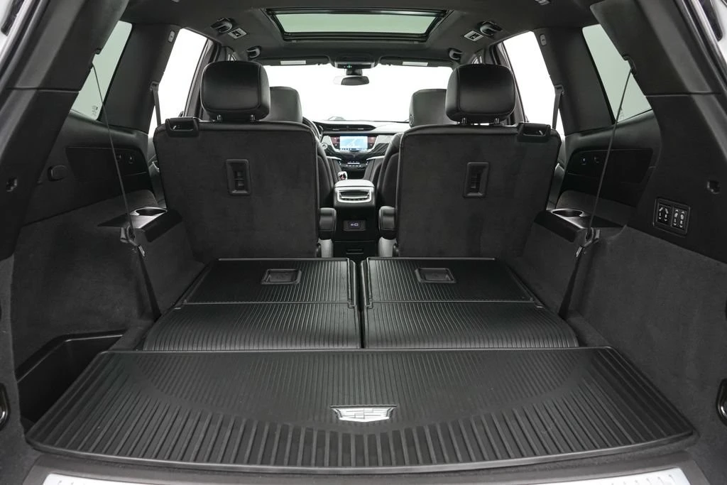 2024 Cadillac XT6 - Image 24 of 30