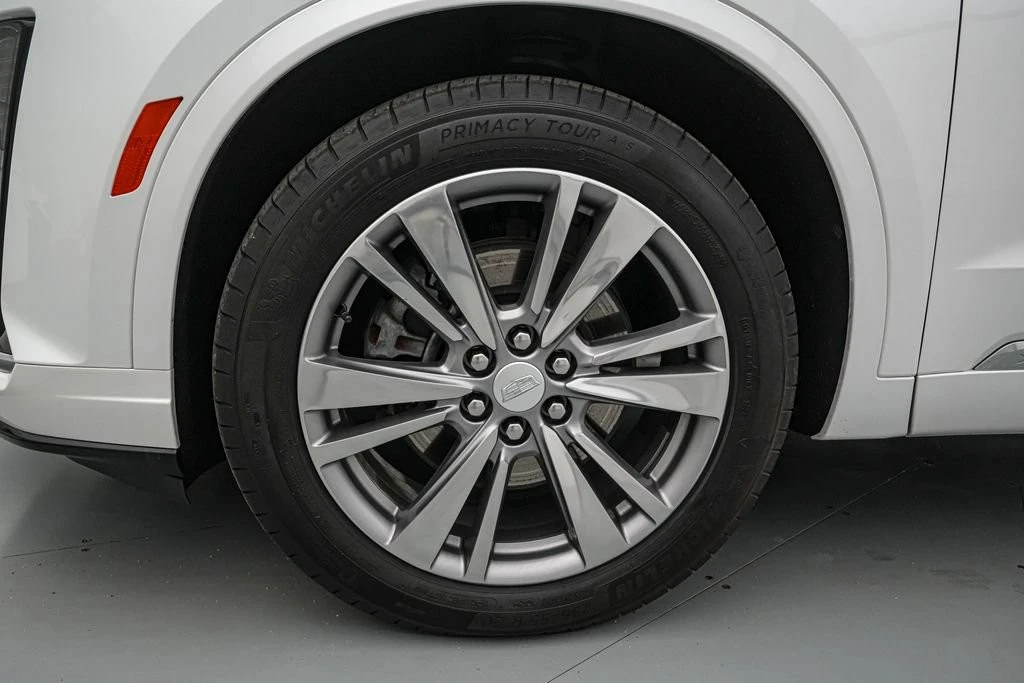 2024 Cadillac XT6 - Image 11 of 30