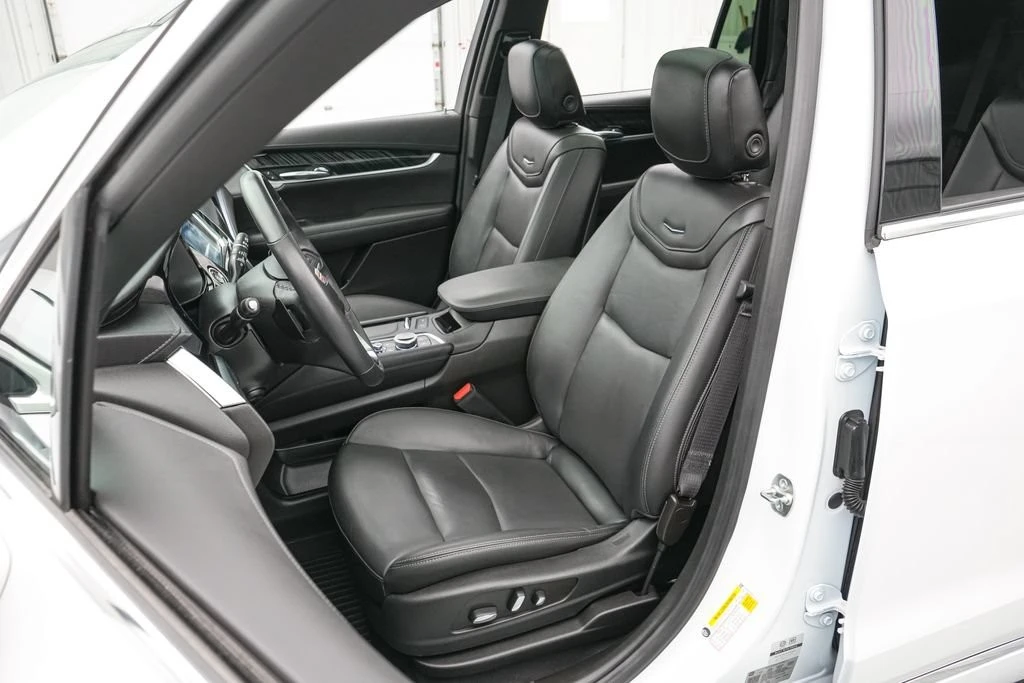 2024 Cadillac XT6 - Image 12 of 30