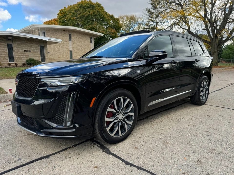 2024 Cadillac XT6 - Image 7 of 21