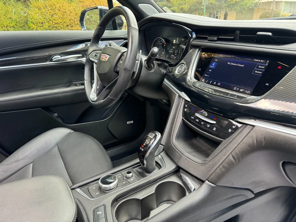2024 Cadillac XT6 - Image 18 of 21