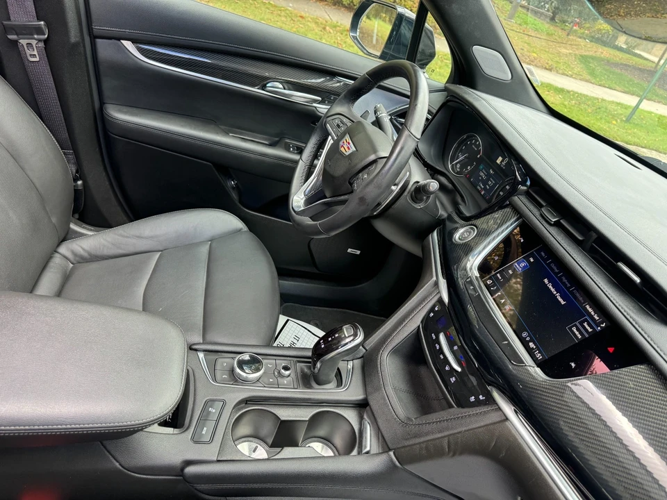 2024 Cadillac XT6 - Image 19 of 21