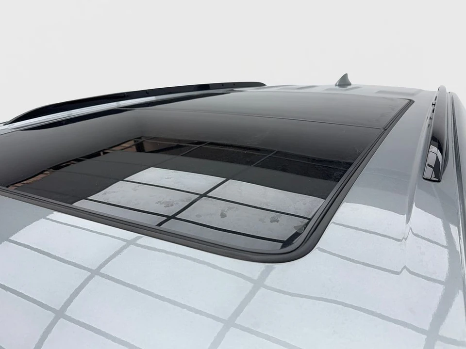 2024 Cadillac XT6 - Image 14 of 21