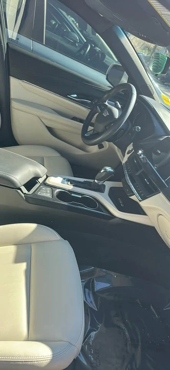 2024 Cadillac CT4 - Image 5 of 7
