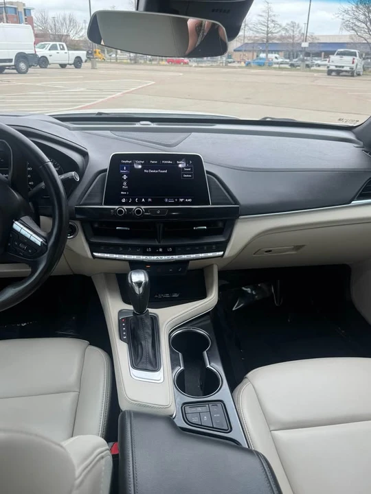 2024 Cadillac CT4 - Image 8 of 9