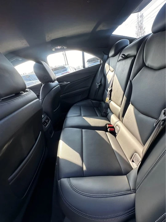 2024 Cadillac CT4 - Image 5 of 10