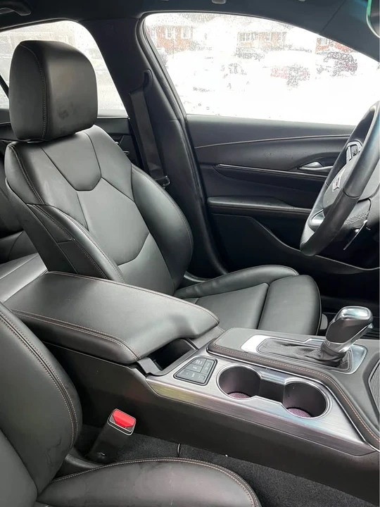 2024 Cadillac CT4 - Image 10 of 13