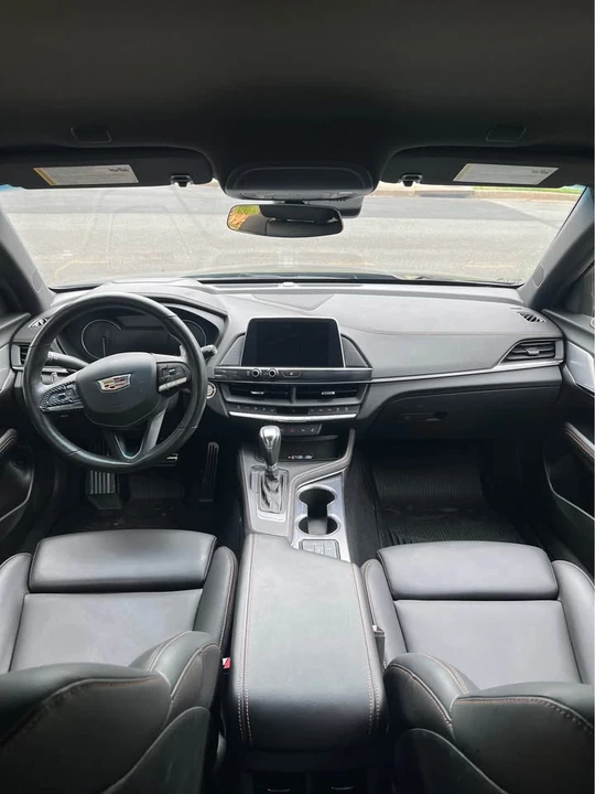 2024 Cadillac CT4 - Image 10 of 15