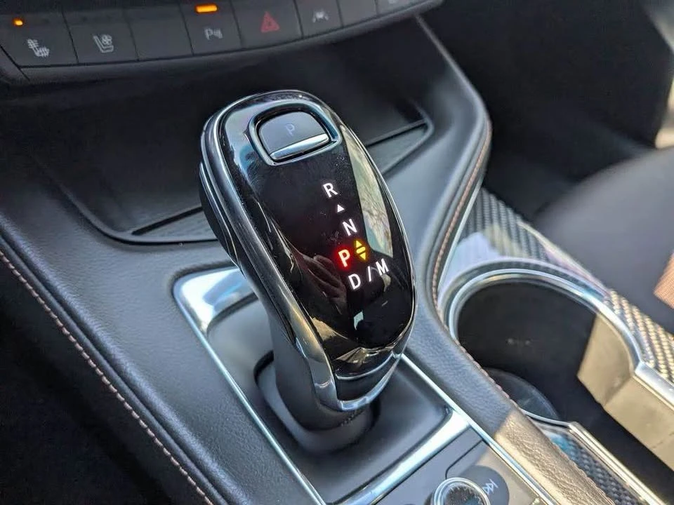 2024 Cadillac CT4-V - Image 10 of 11