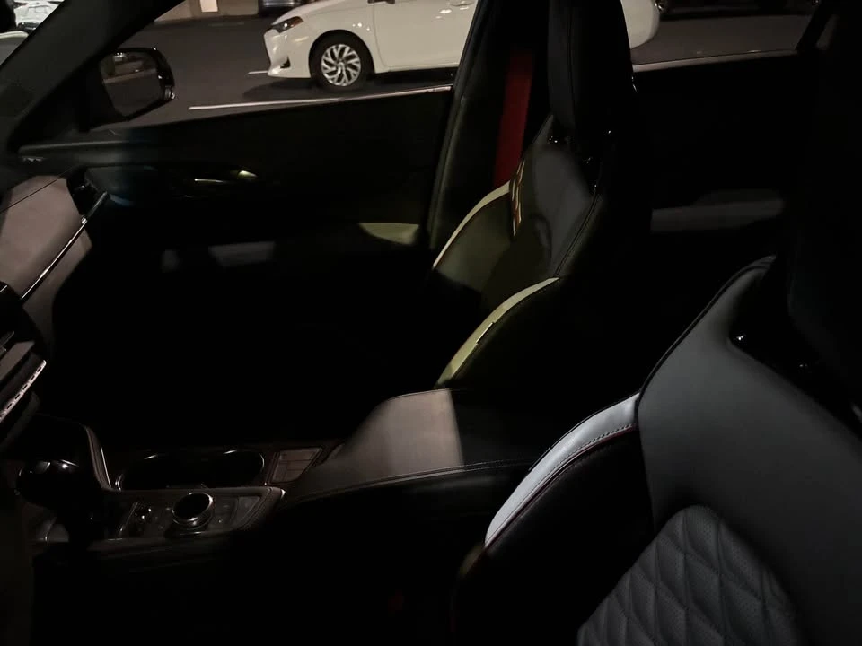 2024 Cadillac CT4-V Blackwing - Image 4 of 7