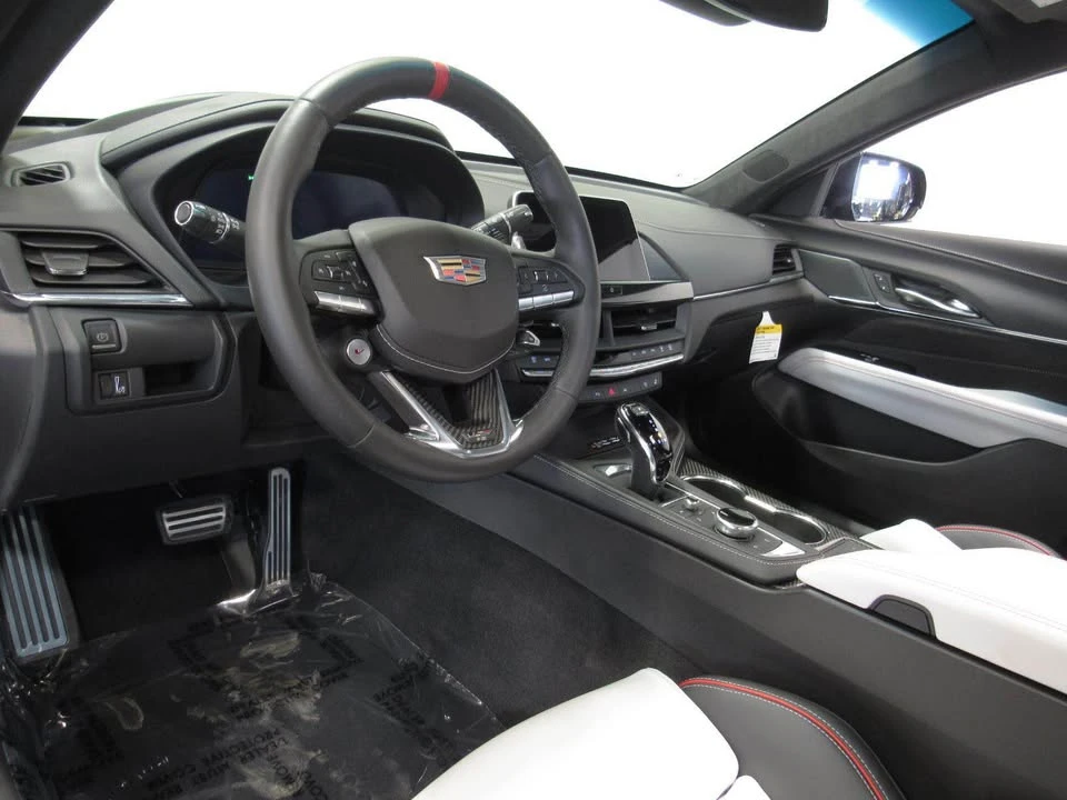 2024 Cadillac CT4-V Blackwing - Image 4 of 12
