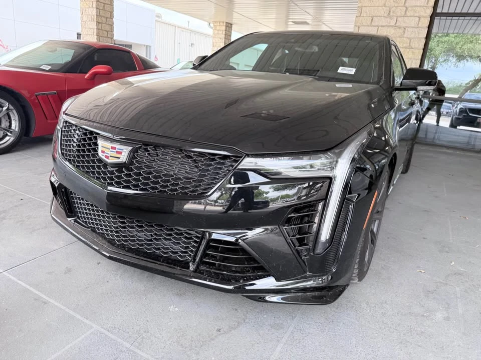 2024 Cadillac CT4-V Blackwing - Image 2 of 11