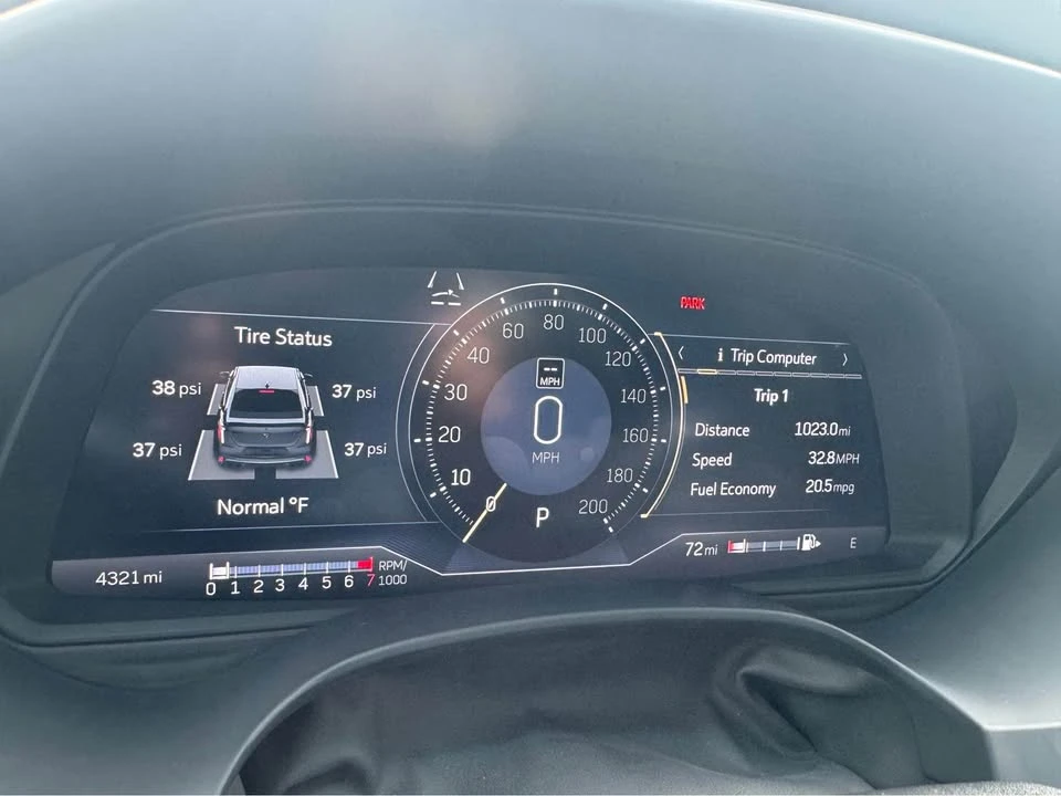 2024 Cadillac CT4-V Blackwing - Image 16 of 18
