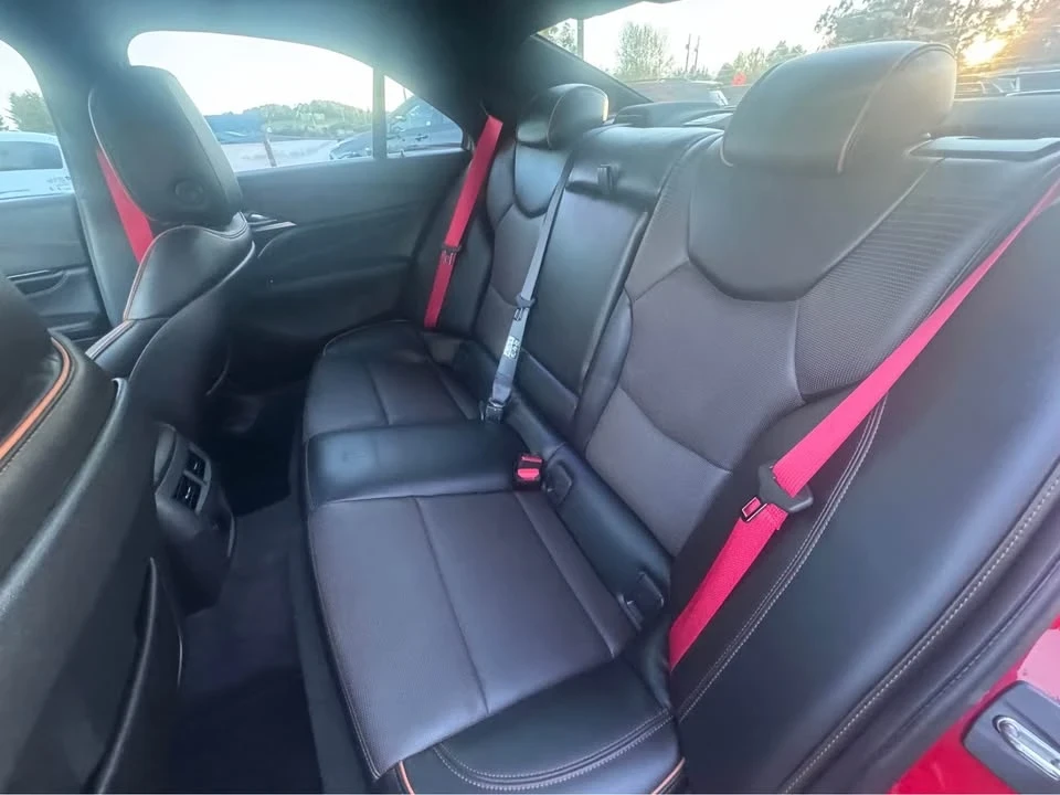 2024 Cadillac CT4-V - Image 17 of 18
