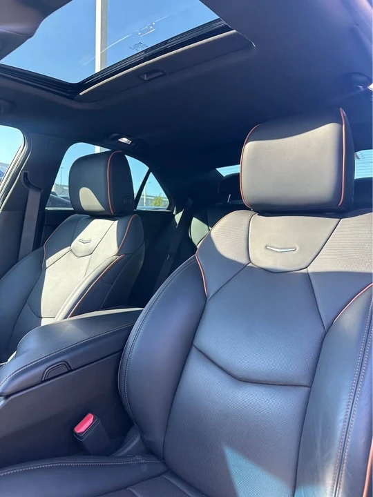 2024 Cadillac CT4-V - Image 4 of 6
