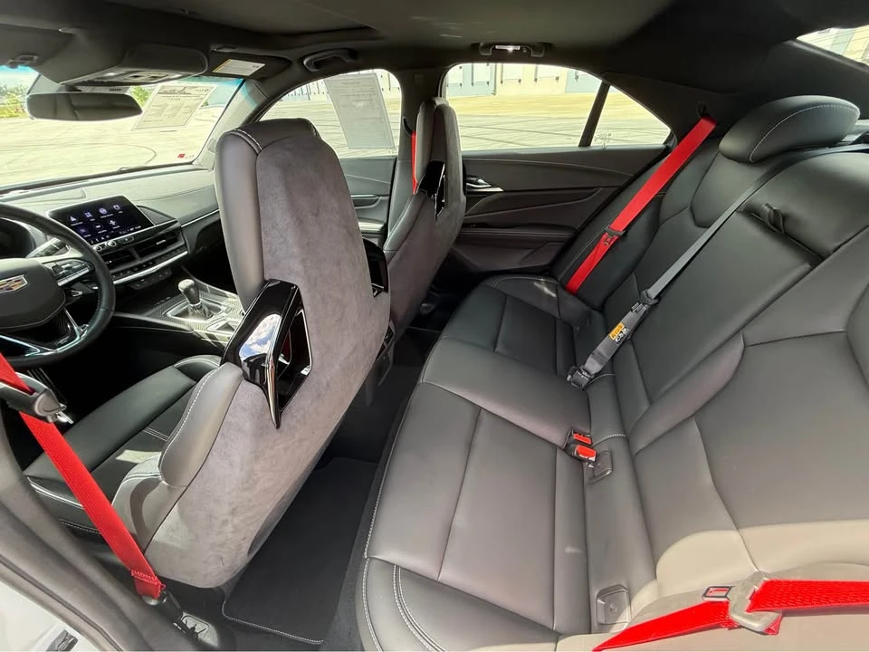 2024 Cadillac CT4-V - Image 10 of 14