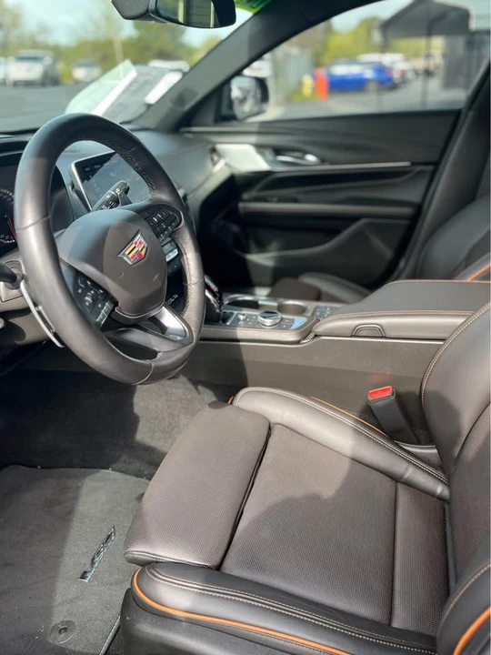 2024 Cadillac CT4-V - Image 7 of 8