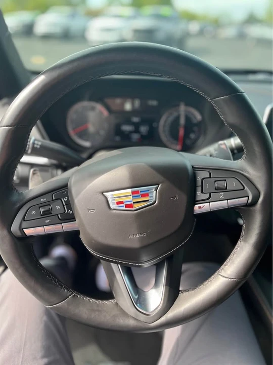 2024 Cadillac CT4-V - Image 4 of 8