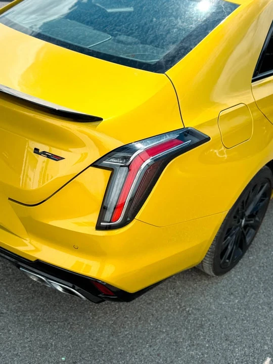 2024 Cadillac CT4-V - Image 12 of 19