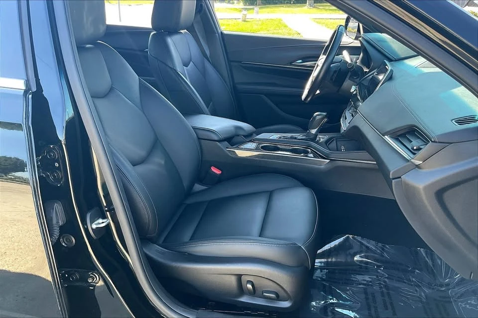 2024 Cadillac CT4 - Image 14 of 17