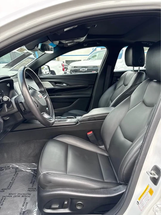 2024 Cadillac CT4 - Image 12 of 17