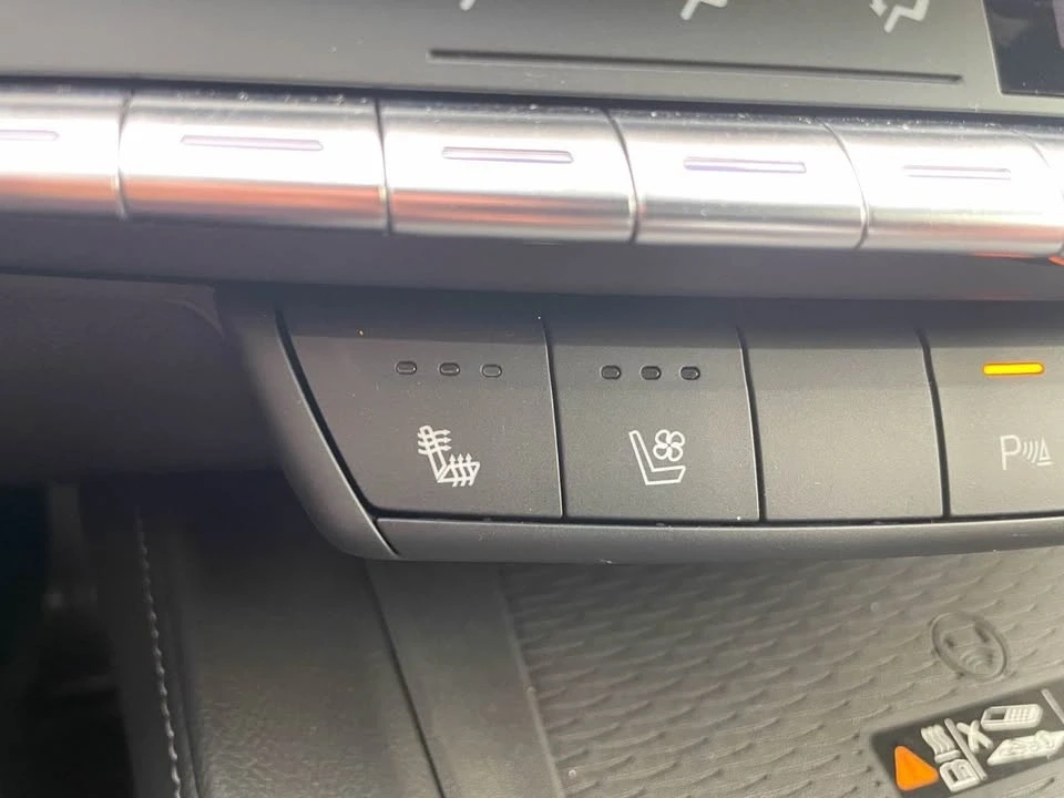 2024 Cadillac CT4 - Image 13 of 19